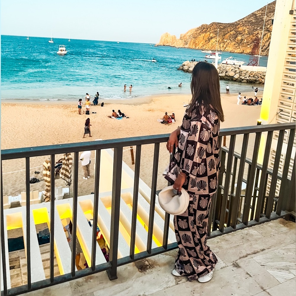 Seashell two piece silk summer set - Picture 3 of 4